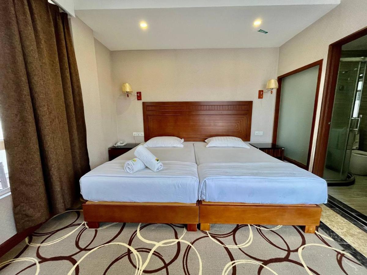 Fan Holiday Hotel Kuala Lumpur Exteriör bild