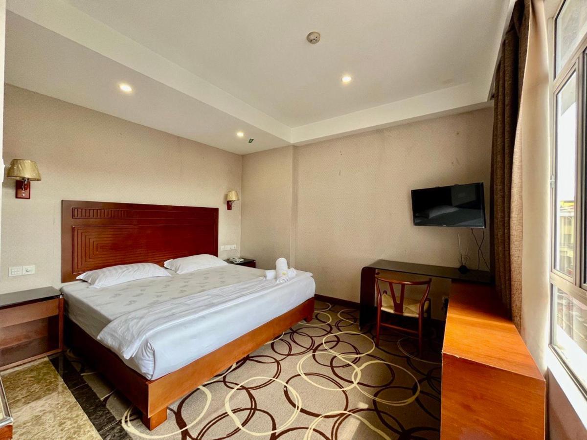 Fan Holiday Hotel Kuala Lumpur Exteriör bild